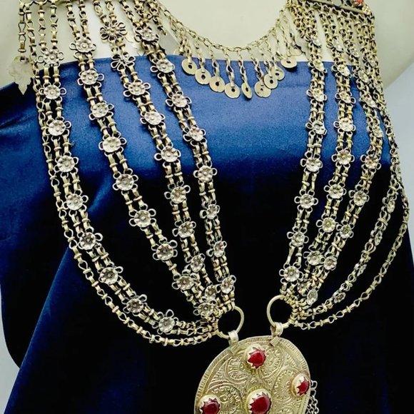 Tribal Ethnic Silver Kuchi Multilayer Necklace With Big Pendant, Handmade Pure - Picture 9 of 13